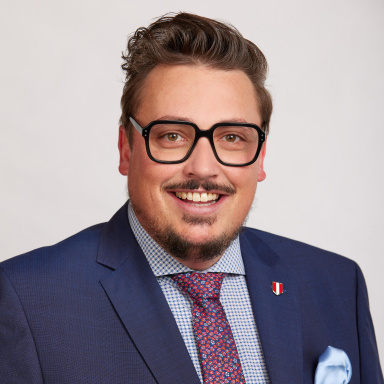 Portraitfoto von Christoph Steiner