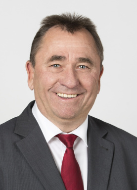 Portraitfoto von Walter Schopf